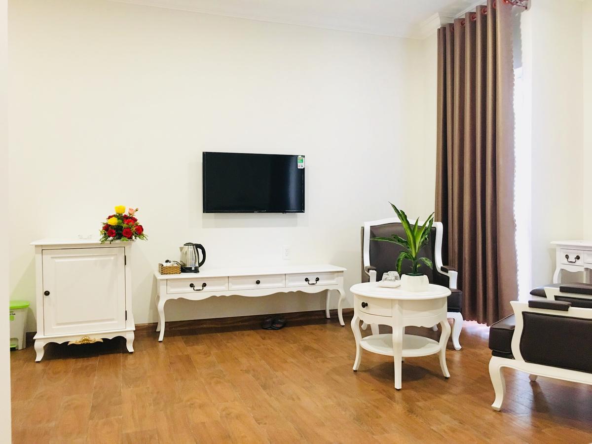 Carita Hotel Đà Lạt Exterior foto