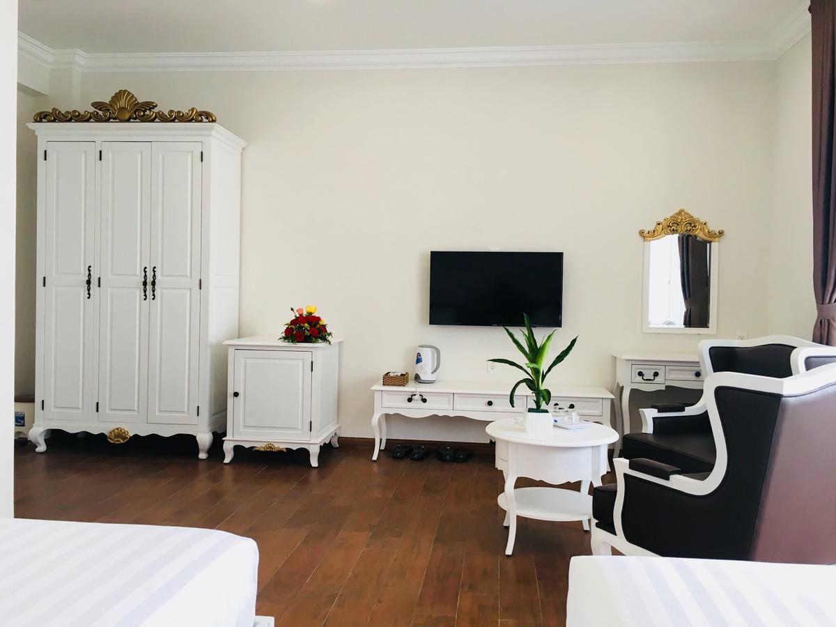 Carita Hotel Đà Lạt Exterior foto